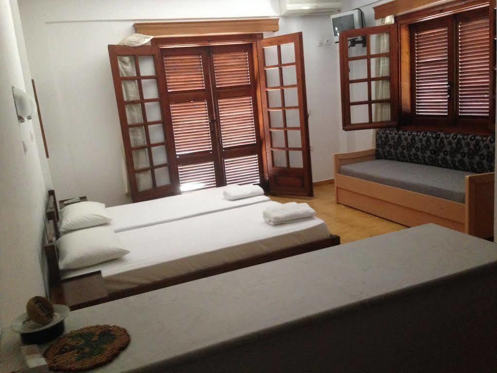 Delimaras Studios Nea Skioni Ngoại thất bức ảnh
